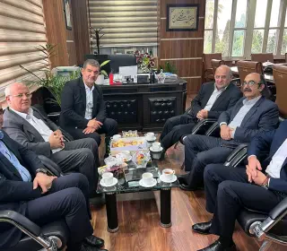 نشست صمیمی هیئت رئیسه موسسه آموزش عالی مازیار با ریاست محترم دانشگاه مازندران، جناب آقای دکتر صالحی، به منظور ارائه راهکارها و تبادل نقطه نظرات سازنده در راستای ارتقای علمی و امور اجرایی موسسه